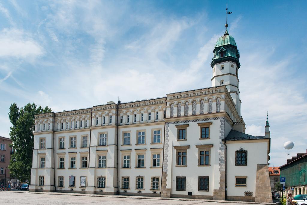 Neo Apartments Krasków Exterior foto
